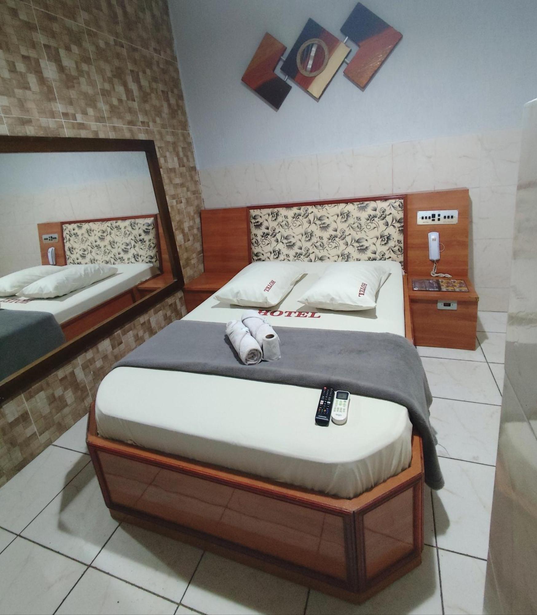 Hotel Anoitecer - Rodoviaria Tiete, Anhembi, Expo Center Hotel cápsula
